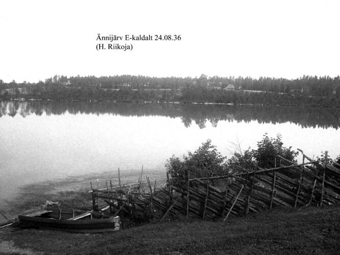 Maakond: Harjumaa Veekogu nimi: Ännijärv Pildistamise aeg: 24. august 1936 Pildistaja: H. Riikoja Pildistamise koht: E kaldalt Asimuut: