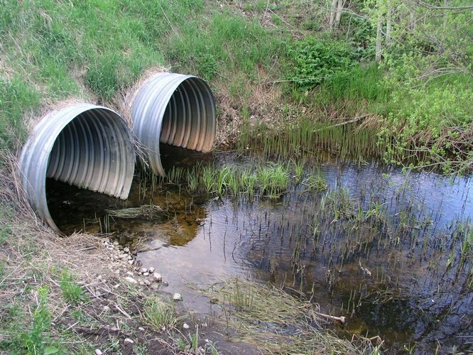 Maakond: Harjumaa Veekogu nimi: Kurna oja Pildistamise aeg: 13. mai 2009 Pildistaja: H. Timm Pildistamise koht: Assaku Asimuut: