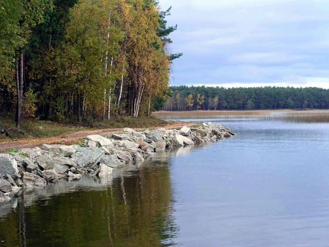 Maakond: Harjumaa Veekogu nimi: Ülemiste järv Pildistamise aeg: 12. oktoober 2004 Pildistaja: H. Timm Pildistamise koht: edelakallas Asimuut: