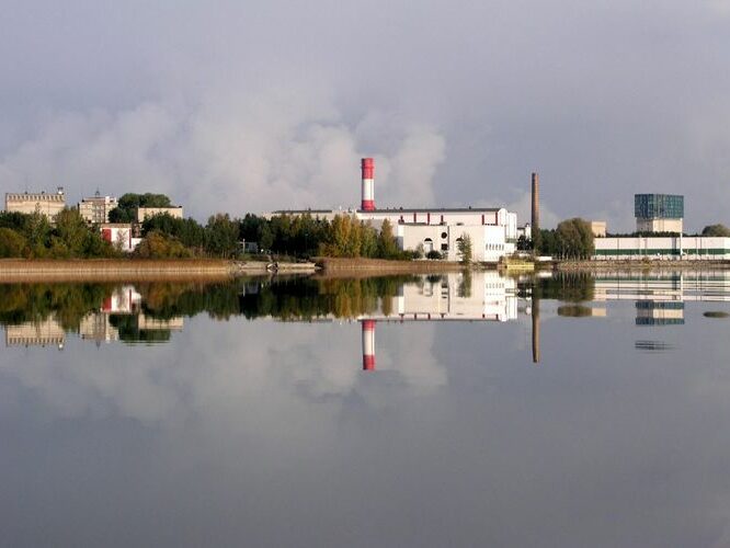 Maakond: Harjumaa Veekogu nimi: Ülemiste järv Pildistamise aeg: 12. oktoober 2006 Pildistaja: H. Timm Pildistamise koht: teadmata Asimuut: