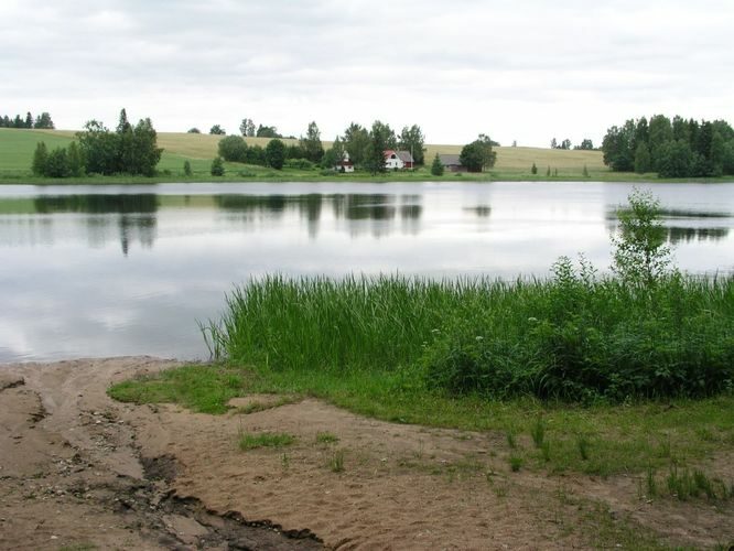 Maakond: Põlvamaa Veekogu nimi: Erastvere järv Pildistamise aeg: 28. juuni 2007 Pildistaja: H. Timm Pildistamise koht: teadmata Asimuut: