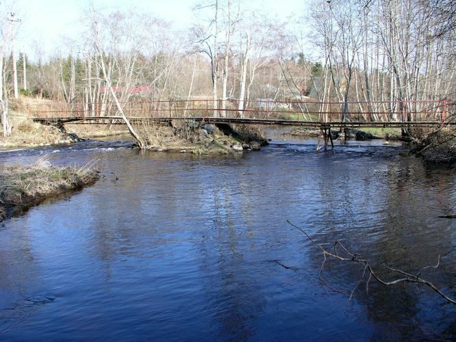 Maakond: Raplamaa Veekogu nimi: Keila jõgi Pildistamise aeg: 26. aprill 2005 Pildistaja: H. Timm Pildistamise koht: teadmata Asimuut: