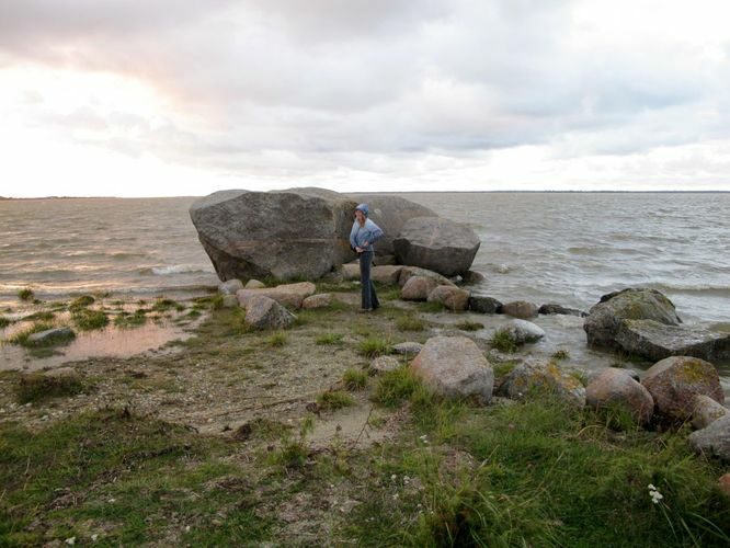 Maakond: Läänemaa Veekogu nimi: Läänemeri Pildistamise aeg: 16. september 2011 Pildistaja: H. Timm Pildistamise koht: Matsalu laht, Nääri kivid Asimuut: