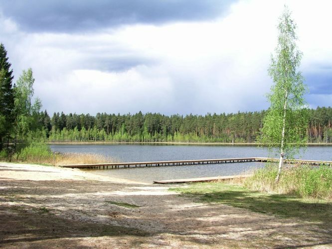 Maakond: Põlvamaa Veekogu nimi: Palojärv Pildistamise aeg: 15. mai 2006 Pildistaja: H. Timm Pildistamise koht: teadmata Asimuut: