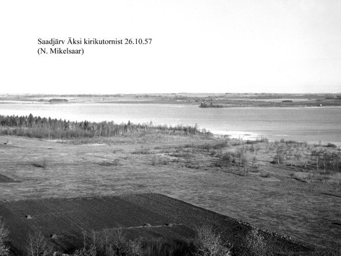 Maakond: Jõgevamaa Veekogu nimi: Saadjärv Pildistamise aeg: 26. oktoober 1957 Pildistaja: N. Mikelsaar Pildistamise koht: teadmata Asimuut: ENE