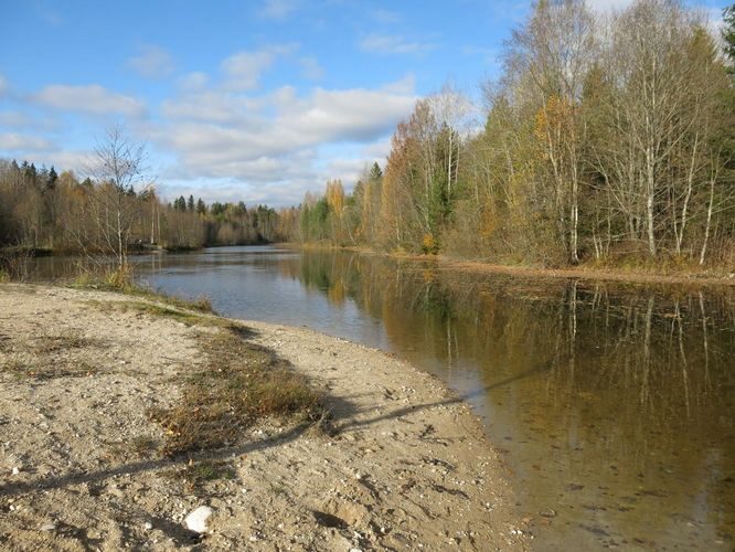 Maakond: Lääne-Virumaa Veekogu nimi: Selja karjäär Pildistamise aeg: 17. oktoober 2014 Pildistaja: H. Timm Pildistamise koht: teadmata Asimuut: