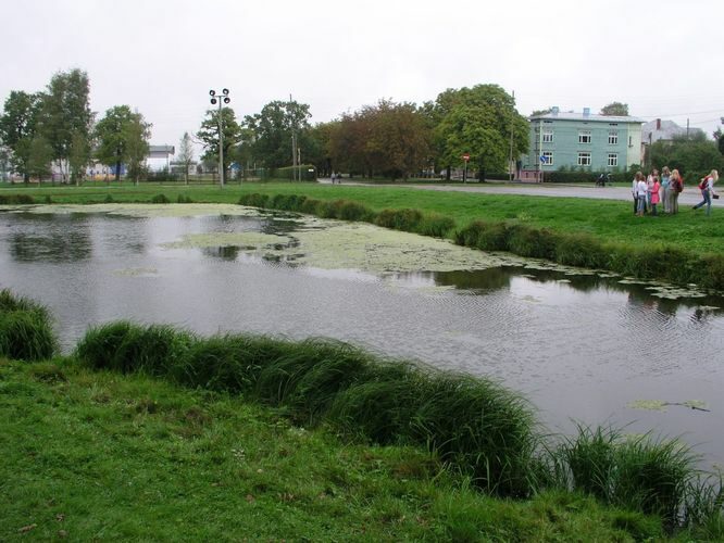 Maakond: Lääne-Virumaa Veekogu nimi: tiik Soolika ojal Pildistamise aeg: 6. september 2006 Pildistaja: H. Timm Pildistamise koht: Rakvere Asimuut: