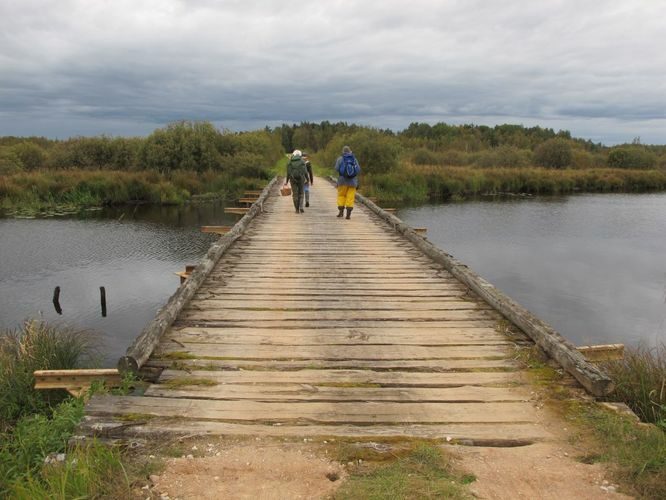 Maakond: Tartumaa Veekogu nimi: Apna jõgi Pildistamise aeg: 22. september 2012 Pildistaja: H. Timm Pildistamise koht: teadmata Asimuut: