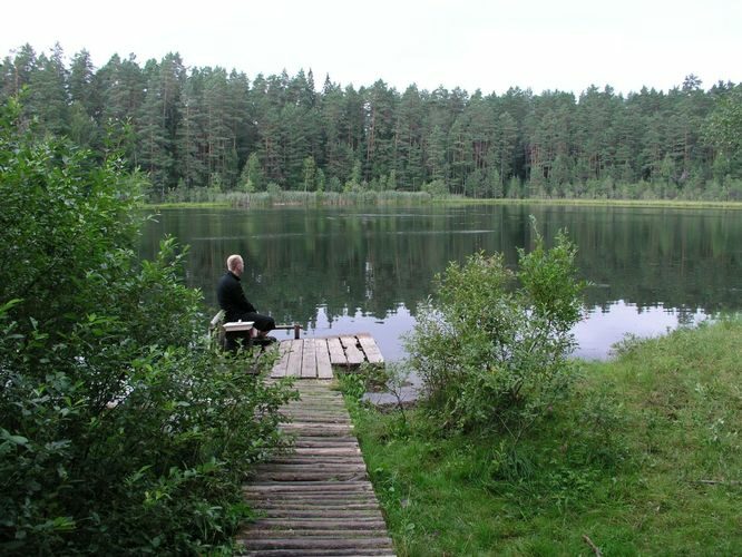 Maakond: Tartumaa Veekogu nimi: Illi Suurjärv Pildistamise aeg: 2. august 2006 Pildistaja: H. Timm Pildistamise koht: teadmata Asimuut: