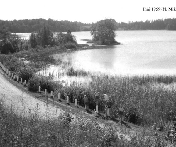 Maakond: Valgamaa Veekogu nimi: Inni järv Pildistamise aeg: 1959 Pildistaja: N. Mikelsaar Pildistamise koht: E kaldalt Asimuut: WNW