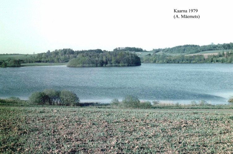 Maakond: Valgamaa Veekogu nimi: Kaarna järv Pildistamise aeg: 1979 Pildistaja: A. Mäemets Pildistamise koht: teadmata Asimuut: