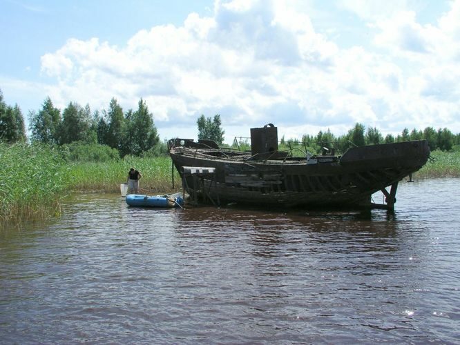 Maakond: Tartumaa Veekogu nimi: Kalli järv Pildistamise aeg: 24. mai 2006 Pildistaja: H. Timm Pildistamise koht: teadmata Asimuut: