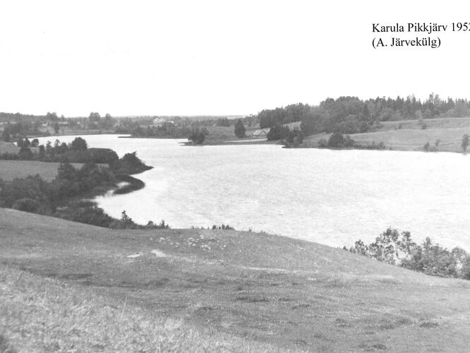 Maakond: Valgamaa Veekogu nimi: Karula Pikkjärv Pildistamise aeg: 1952 Pildistaja: A. Järvekülg Pildistamise koht: teadmata Asimuut: