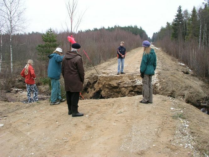 Maakond: Tartumaa Veekogu nimi: Nigula oja Pildistamise aeg: 12. aprill 2009 Pildistaja: H. Timm Pildistamise koht: Maarja tee truup Asimuut: