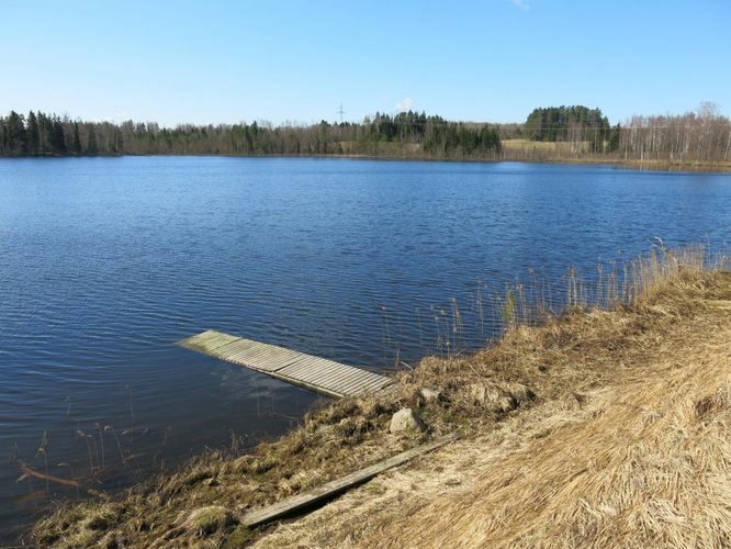 Maakond: Valgamaa Veekogu nimi: Päidla Suurjärv Pildistamise aeg: 1. mai 2013 Pildistaja: H. Timm Pildistamise koht: teadmata Asimuut: