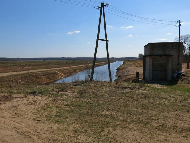 Maakond: Tartumaa Veekogu nimi: Valguta polder Pildistamise aeg: 20. aprill 2014 Pildistaja: H. Timm Pildistamise koht: teadmata Asimuut: