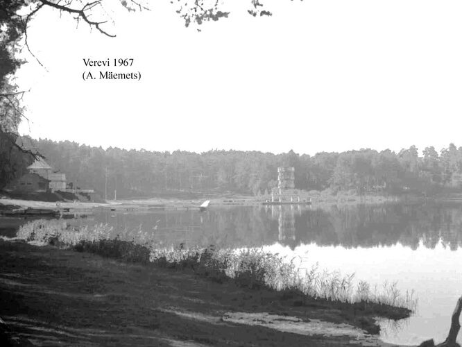 Maakond: Tartumaa Veekogu nimi: Verevi järv Pildistamise aeg: 1967 Pildistaja: A. Mäemets Pildistamise koht: E-kaldalt Asimuut: WSW