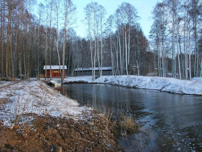 Maakond: Tartumaa Veekogu nimi: Võrtsjärv Pildistamise aeg: 5. aprill 2005 Pildistaja: H. Timm Pildistamise koht: Petseri sadam Asimuut: