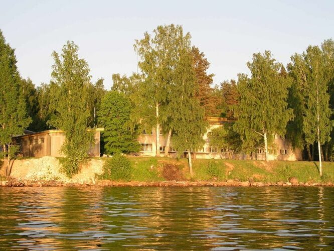 Maakond: Tartumaa Veekogu nimi: Võrtsjärv Pildistamise aeg: 9. juuni 2005 Pildistaja: H. Timm Pildistamise koht: Limnoloogia Asimuut: