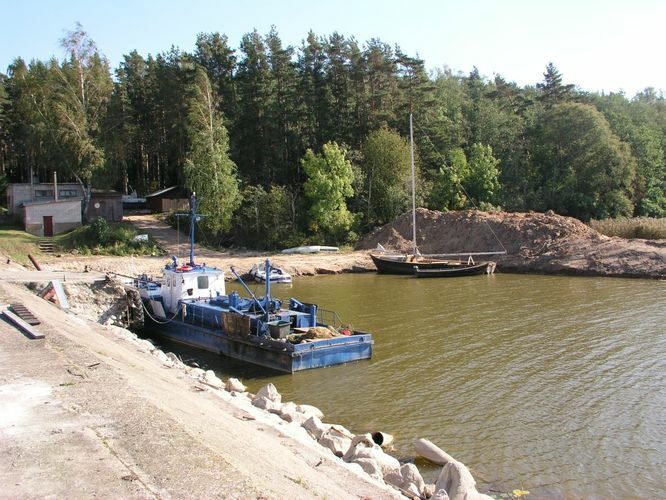 Maakond: Tartumaa Veekogu nimi: Võrtsjärv Pildistamise aeg: september 2006 Pildistaja: H. Timm Pildistamise koht: Limnoloogia Asimuut: