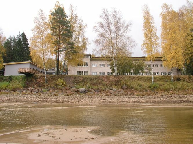 Maakond: Tartumaa Veekogu nimi: Võrtsjärv Pildistamise aeg: 22. oktoober 2006 Pildistaja: H. Timm Pildistamise koht: Limnoloogia Asimuut: