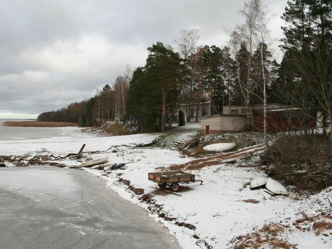 Maakond: Tartumaa Veekogu nimi: Võrtsjärv Pildistamise aeg: november 2006 Pildistaja: H. Timm Pildistamise koht: Limnoloogia Asimuut: