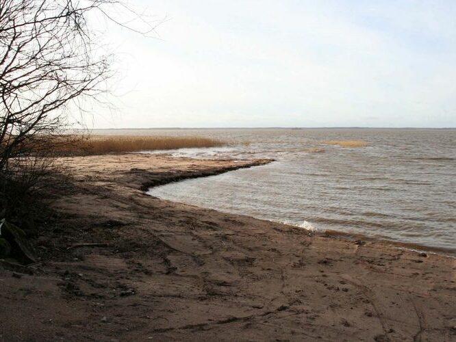 Maakond: Tartumaa Veekogu nimi: Võrtsjärv Pildistamise aeg: jaanuar 2007 Pildistaja: H. Timm Pildistamise koht: Limnoloogia Asimuut: