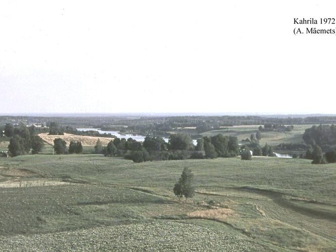 Maakond: Võrumaa Veekogu nimi: Kahrila järv Pildistamise aeg: 1972 Pildistaja: A. Mäemets Pildistamise koht: teadmata Asimuut: