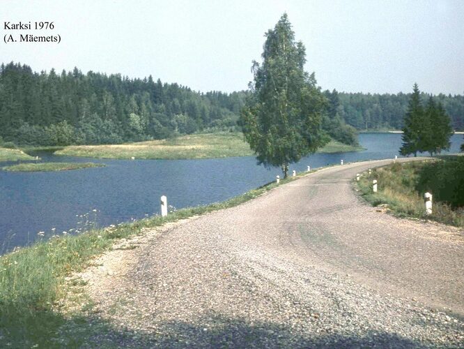 Maakond: Viljandimaa Veekogu nimi: Karksi paisjärv Pildistamise aeg: 1976 Pildistaja: A. Mäemets Pildistamise koht: teadmata Asimuut: