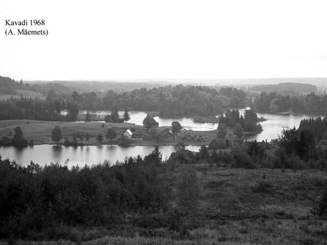 Maakond: Võrumaa Veekogu nimi: Kavadi järv Pildistamise aeg: 1968 Pildistaja: A. Mäemets Pildistamise koht: SW osa S kaldalt (H Asimuut: NNE