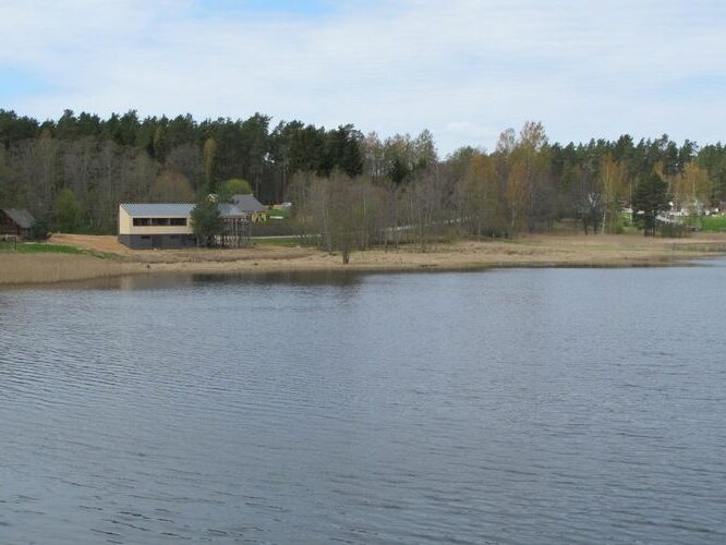 Maakond: Võrumaa Veekogu nimi: Kubija järv Pildistamise aeg: 3. mai 2012 Pildistaja: H. Timm Pildistamise koht: teadmata Asimuut: