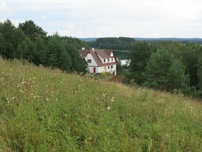 Maakond: Võrumaa Veekogu nimi: Lasva Kalijärv Pildistamise aeg: 15. august 2014 Pildistaja: H. Timm Pildistamise koht: teadmata Asimuut: