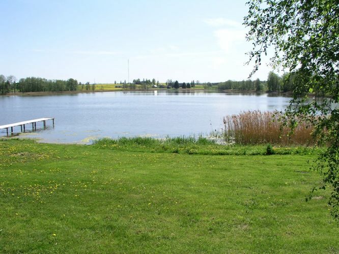 Maakond: Võrumaa Veekogu nimi: Lasva järv Pildistamise aeg: 21. mai 2007 Pildistaja: H. Timm Pildistamise koht: teadmata Asimuut: