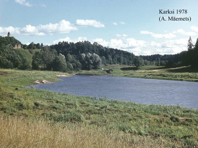 Maakond: Viljandimaa Veekogu nimi: Linnaveski paisjärv Pildistamise aeg: 1978 Pildistaja: A. Mäemets Pildistamise koht: teadmata Asimuut: