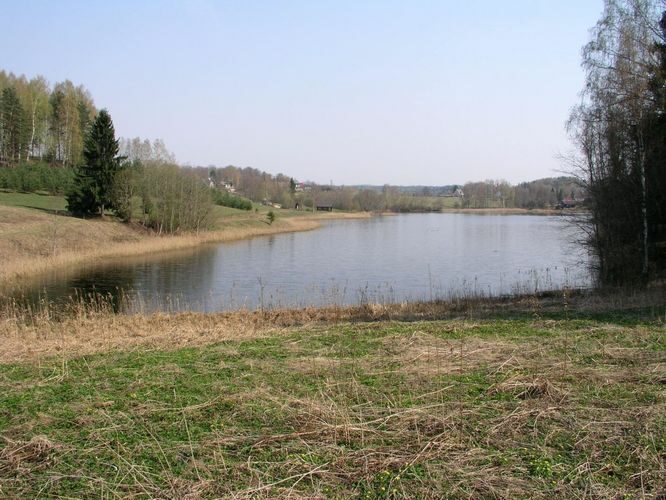 Maakond: Võrumaa Veekogu nimi: Ratasjärv Pildistamise aeg: 4. mai 2006 Pildistaja: H. Timm Pildistamise koht: teadmata Asimuut: