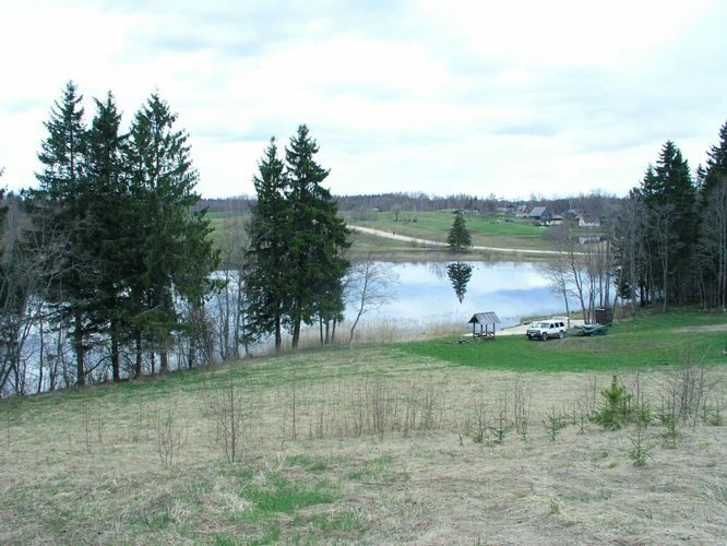 Maakond: Võrumaa Veekogu nimi: Vaskna järv Pildistamise aeg: 13. juuli 2005 Pildistaja: H. Timm Pildistamise koht: teadmata Asimuut: