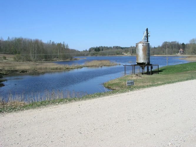 Maakond: Võrumaa Veekogu nimi: Visela jõgi Pildistamise aeg: 2. mai 2009 Pildistaja: H. Timm Pildistamise koht: teadmata Asimuut: