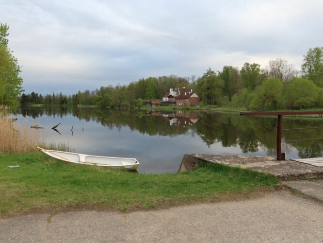 Hellenurme paisjärv 2022