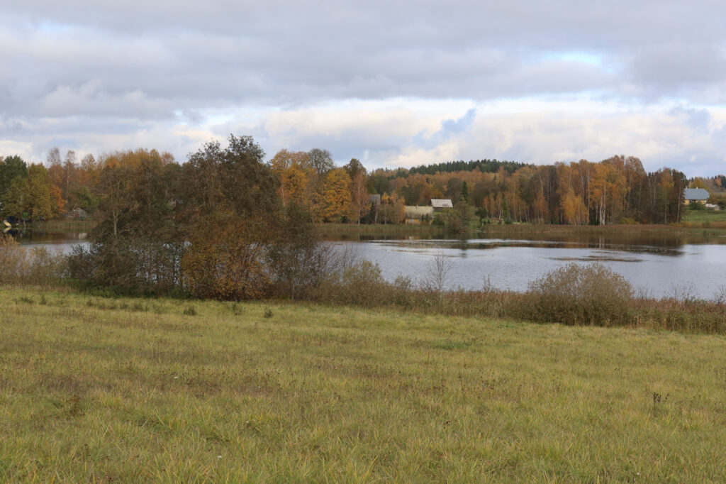 Väike-Nõuni järv 2023